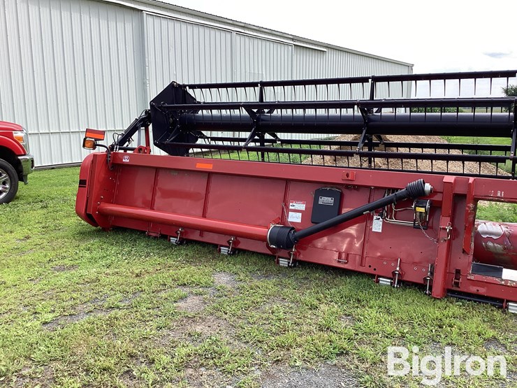 2011-case-ih-3020-image-11
