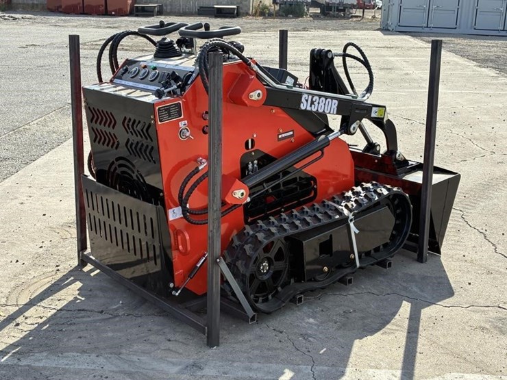 2025-sdlool-sl380r-skid-steer-loader-image-3