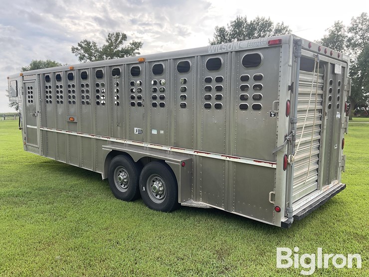 2003-wilson-livestock-trailer-image-7