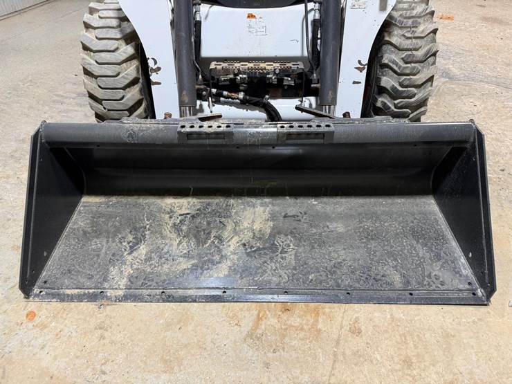 2022-bobcat-s740-image-9