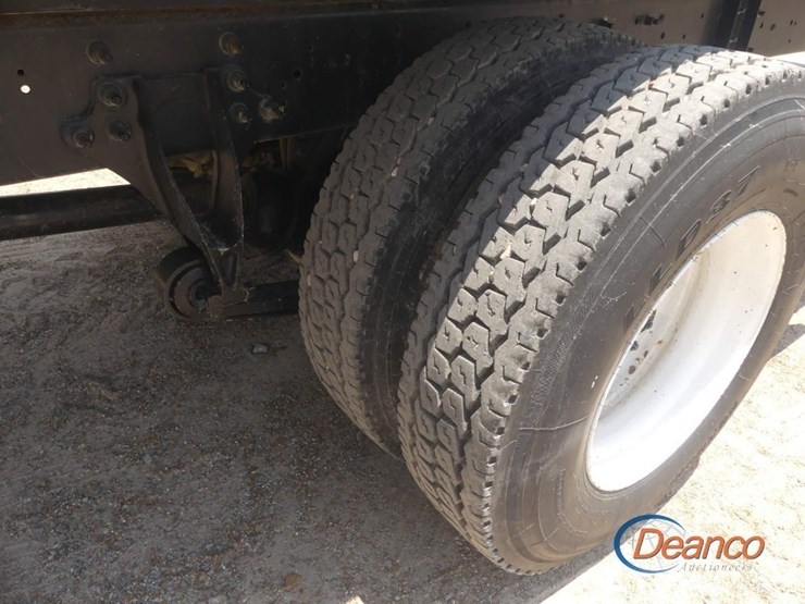 2006-international-durastar-4300-image-4
