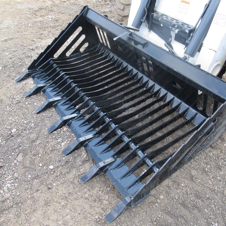 Wildcat 72" Skid Steer Skeleton Tooth Bucket