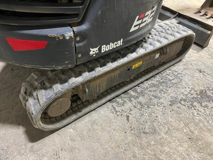 2020-bobcat-e32i-image-20