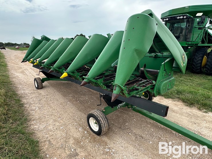 2005-john-deere-893-image-3