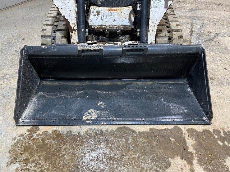 2016-bobcat-t550-image-9
