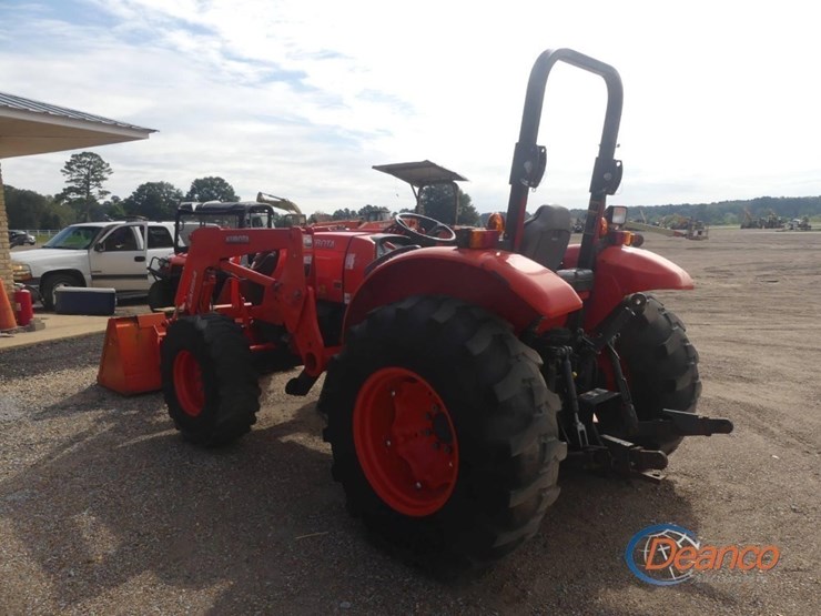 2019-kubota-m7060d-image-4