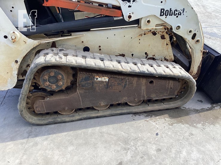 2007-bobcat-t180-image-10