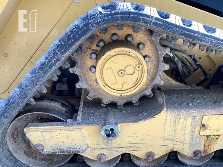 2020-caterpillar-279d3-image-11