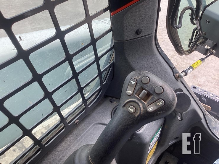 2022-bobcat-t64-image-20