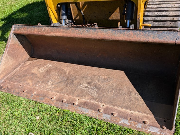 caterpillar-257d-image-15