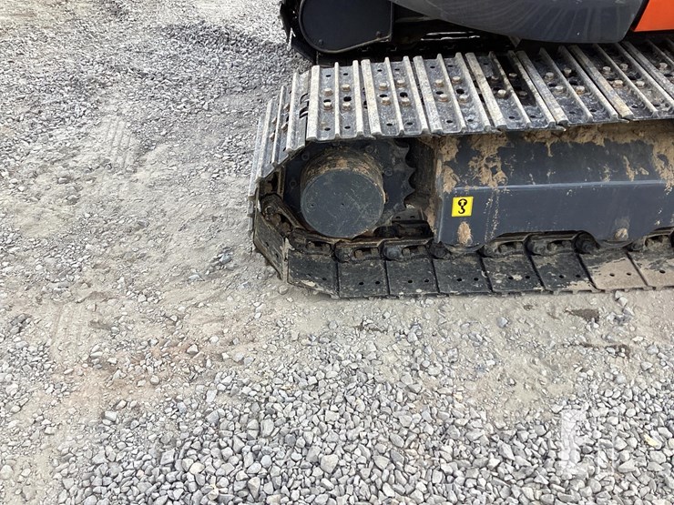 2018-kubota-u50-image-12