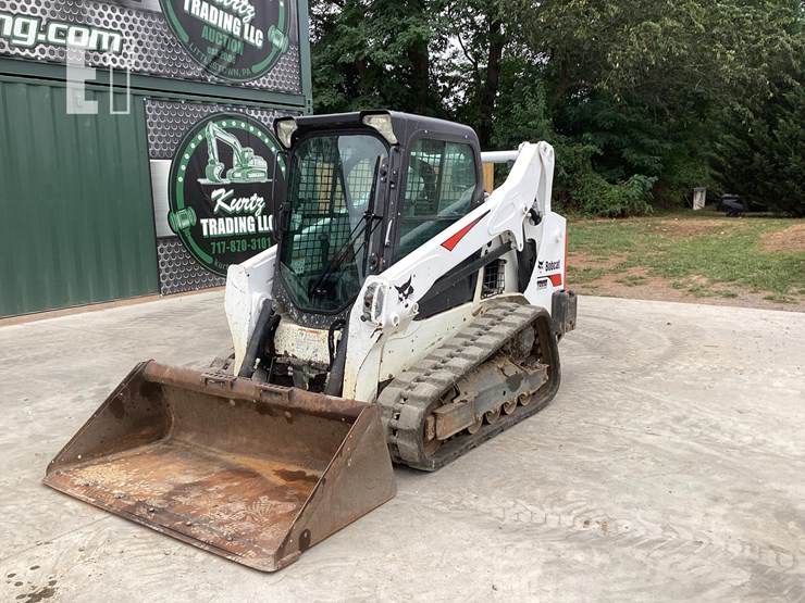 2019-bobcat-t595-image-8