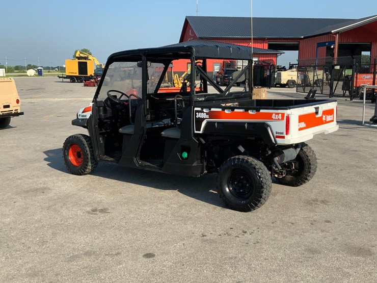2021-bobcat-3400-image-11