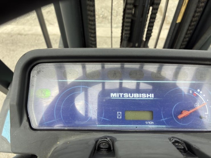2006-mitsubishi-fgc25n-image-17