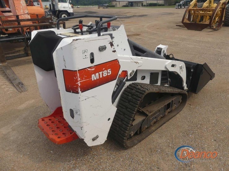 2020-bobcat-mt85-image-2