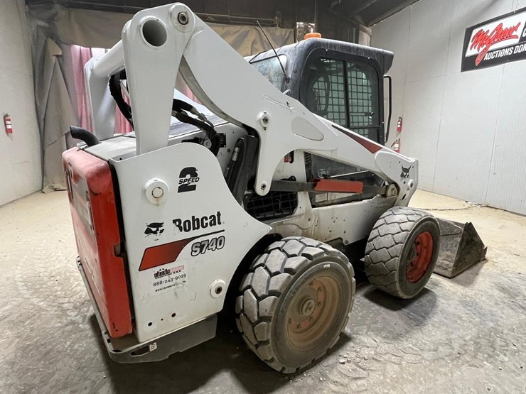 2020-bobcat-s740-image-5