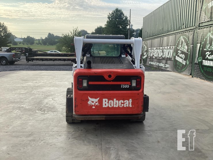 2020-bobcat-t595-image-3