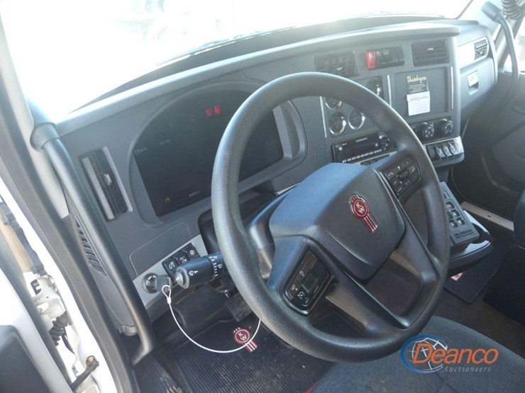 2024-kenworth-t880-image-20