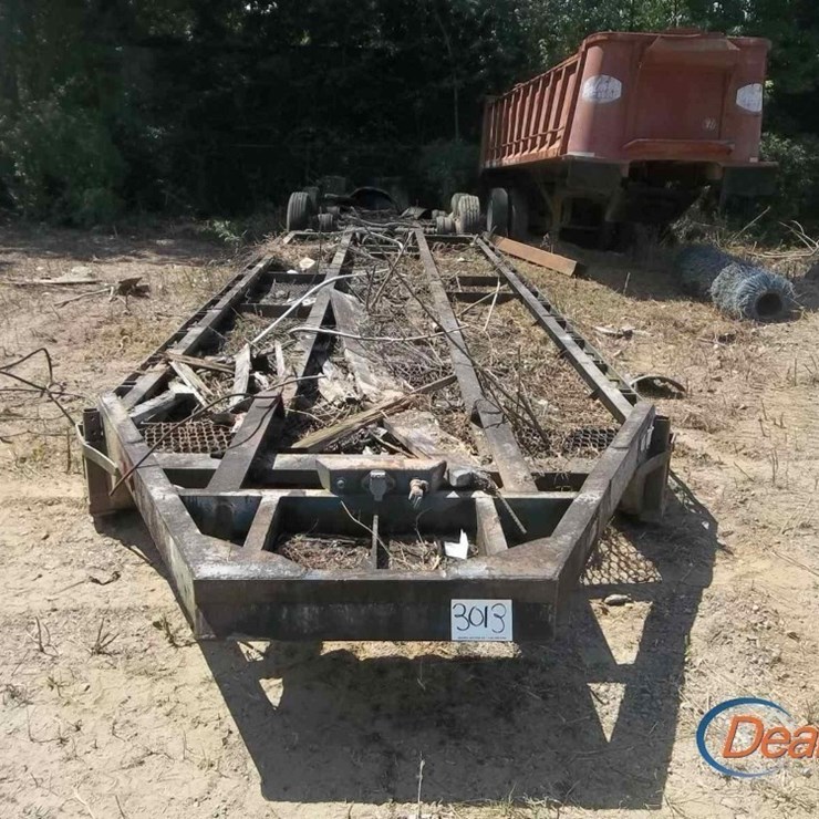 40' TRAILER: T/A (LOCATED AT 150 YORKVILLE RD E IN COLUMBUS, MS 39702 - CONTACT JAX AT 662-570-3661)