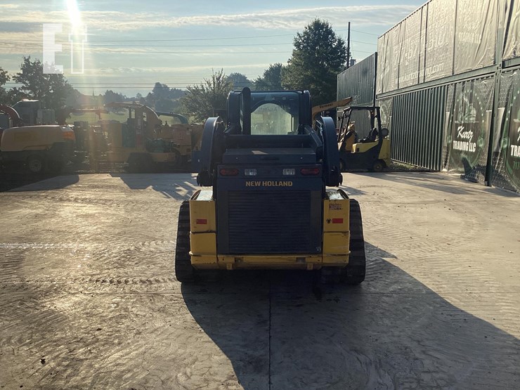 2023-new-holland-c332-image-4