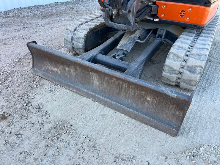 hitachi-zx60-image-13