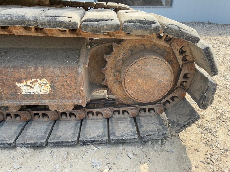 komatsu-pc78mr-6-image-18