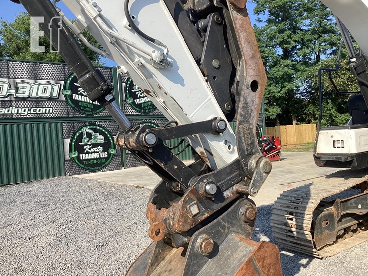 2021-bobcat-e165-image-9