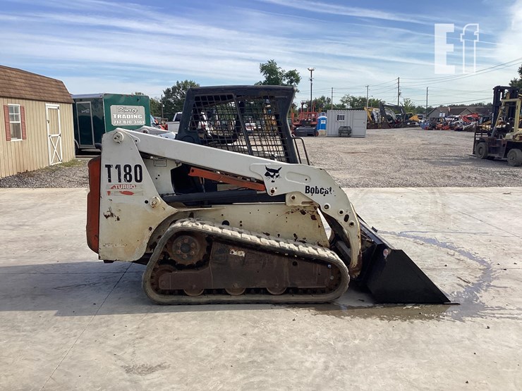 2007-bobcat-t180-image-5