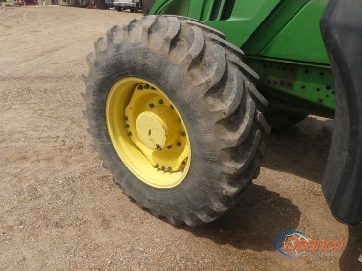 2012-john-deere-6210r-image-7