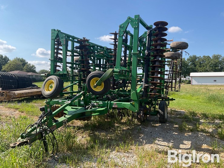 2008-john-deere-2310-image-1
