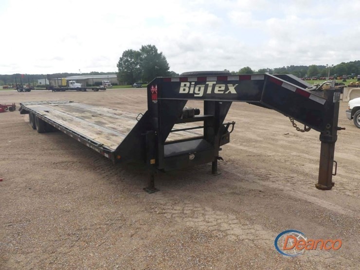 2019-big-tex-gooseneck-trailer:-mega-ramps,-t/a,-48"-spread-axle-image-1