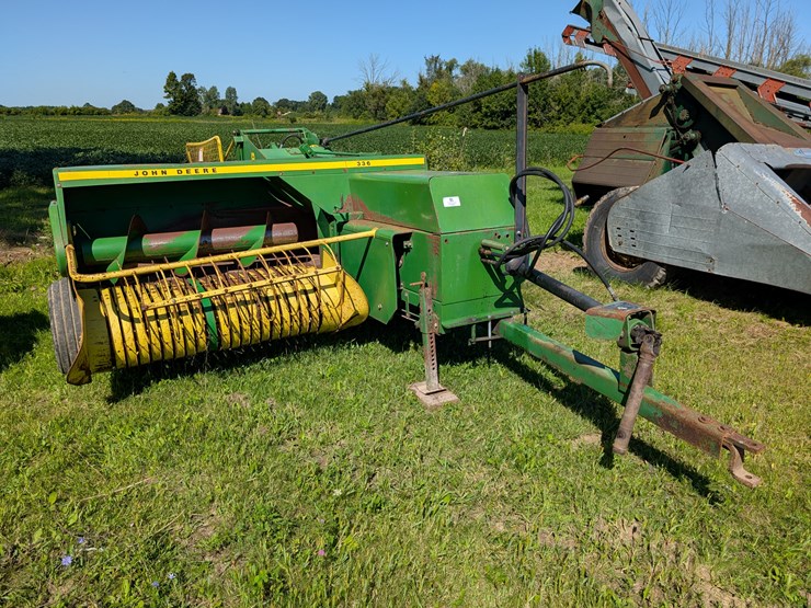 john-deere-336-image-1
