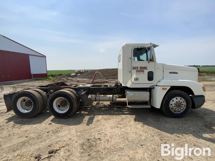 1989-freightliner-fld120-image-4