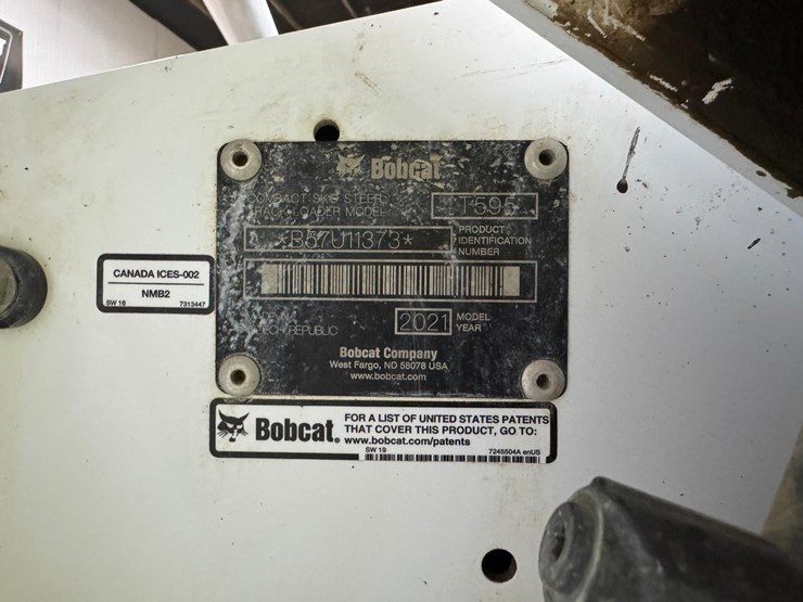 2021-bobcat-t595-image-27