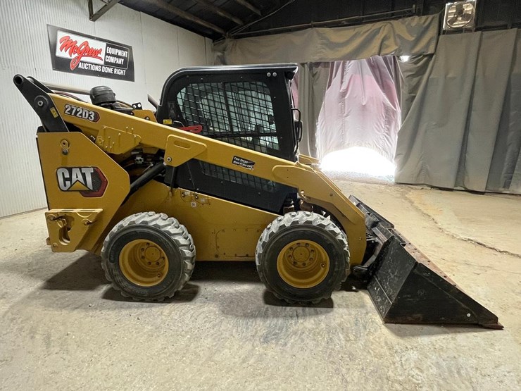 2022-caterpillar-272d3-image-6