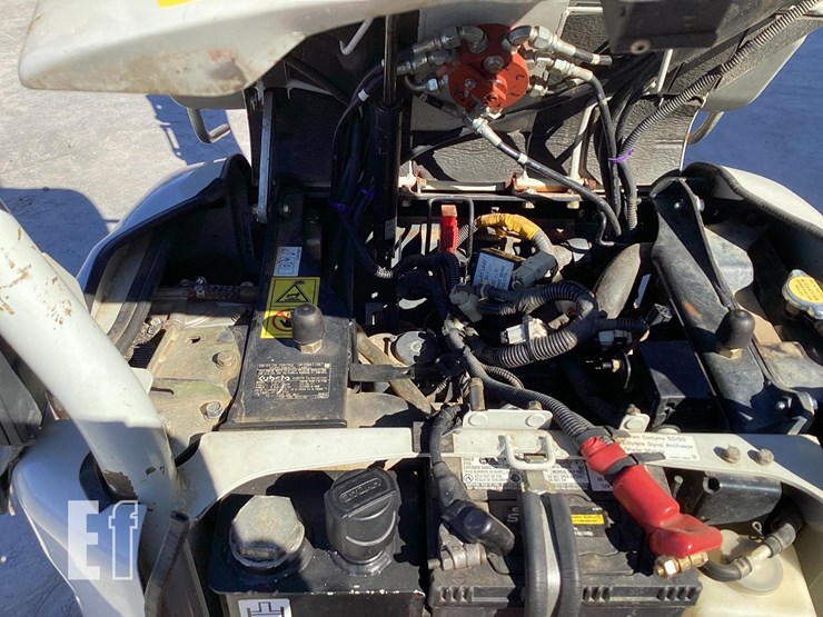 2018-takeuchi-tb210r-image-9
