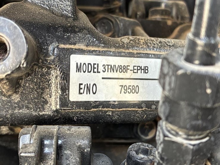 2024-deere-35g-image-19