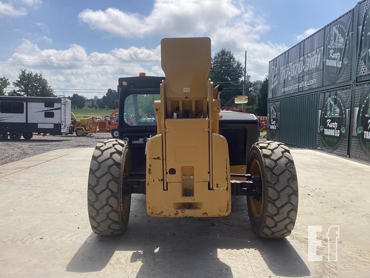 2021-caterpillar-tl1055-image-3