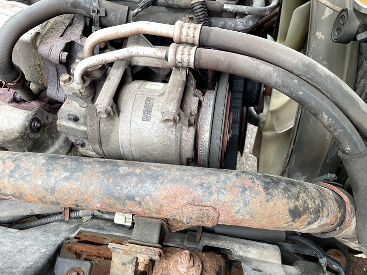 #9855-•-2009-gmc-box-truck-(has-wi-title)-image-40