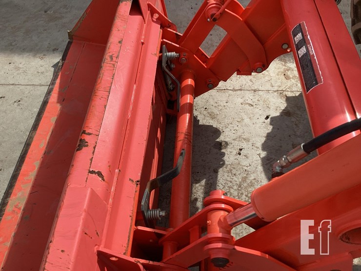 2019-kubota-m5-091-image-10