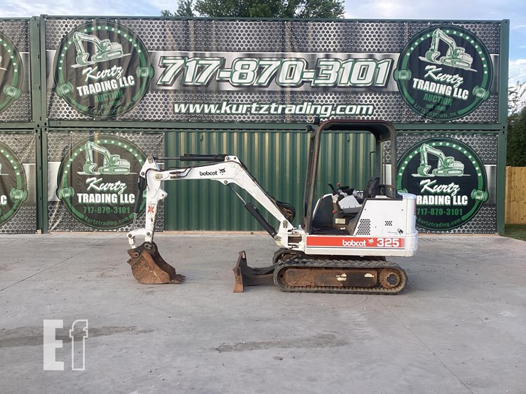 2000-bobcat-325-image-1