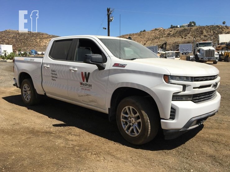 2019-chevrolet-silverado-image-2