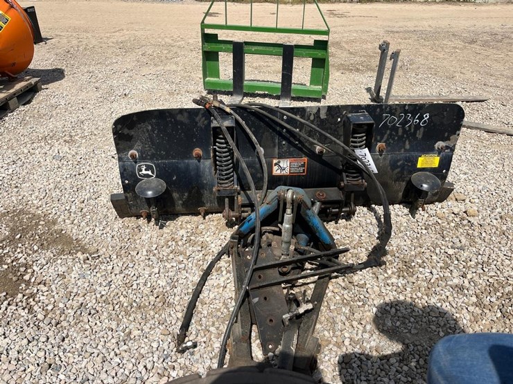 john-deere-72-image-14