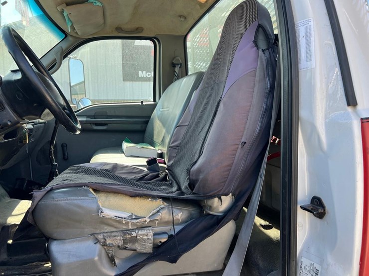 ford-f650-image-21