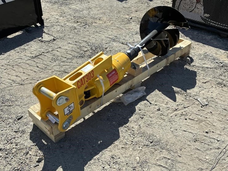 caterpillar-303-image-3