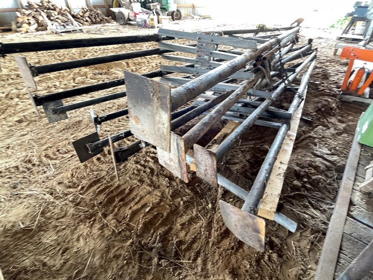 #5528-•-grain-bin-lifters-image-10