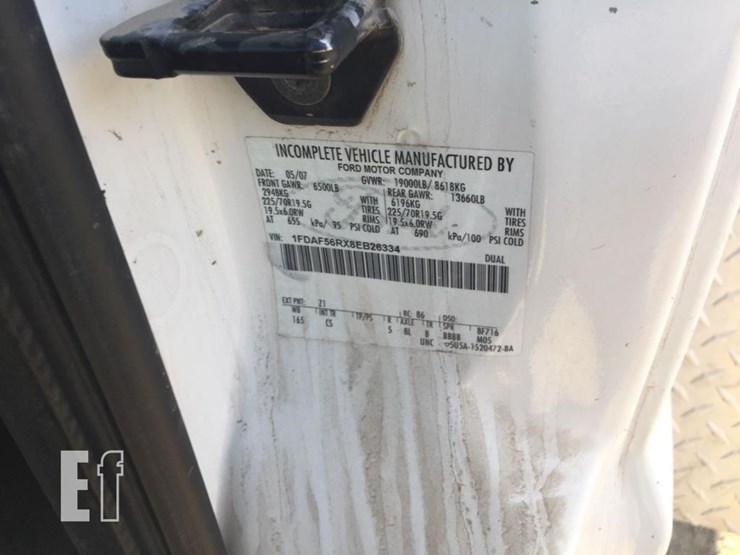 2008-ford-f550-xl-image-16