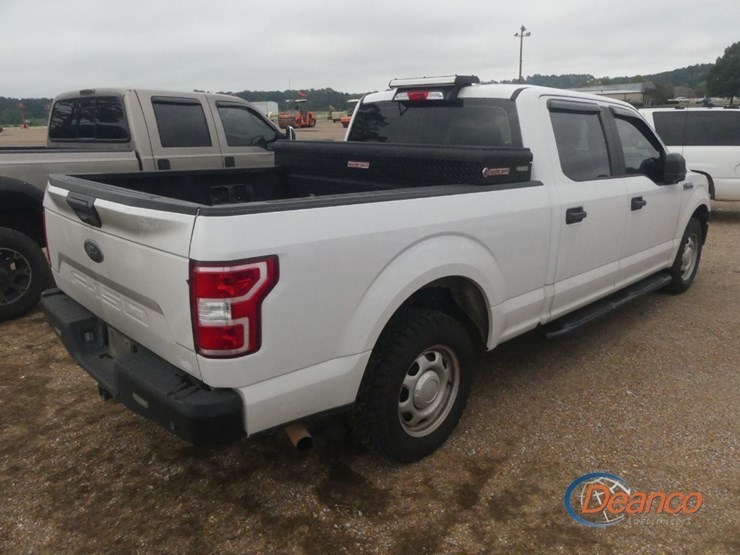 2019-ford-f150-xl-image-2