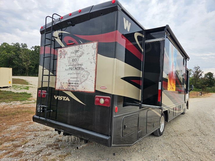 #21543-•-2014-ford-f53-motorhome-image-16