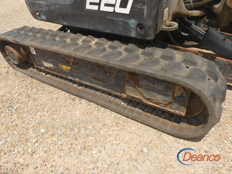 2020-bobcat-e20-image-7